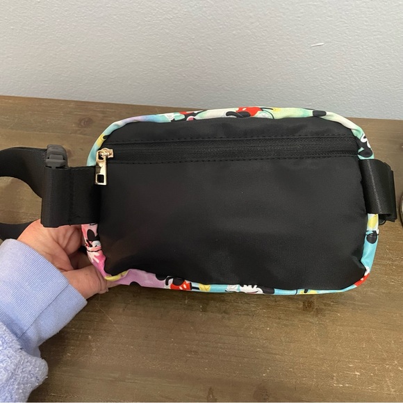 SOLD Disney Mickey Belt Bag/Fanny Pack - Picture 7 of 9